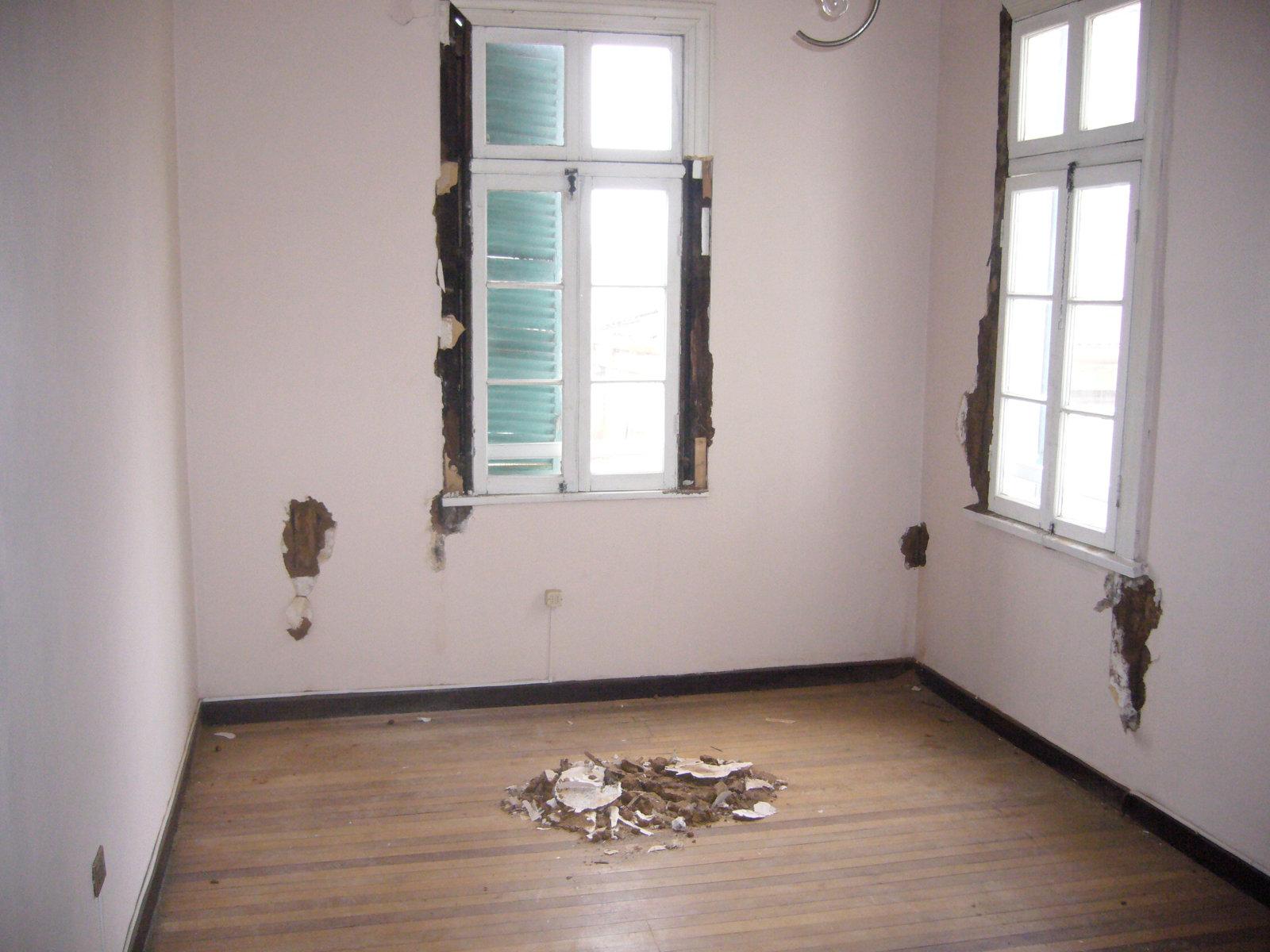 Historic property renovation in Valparaiso, Chile