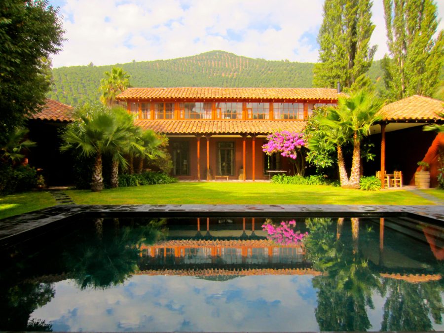 Costs and Process of Purchasing Real Estate in Chile