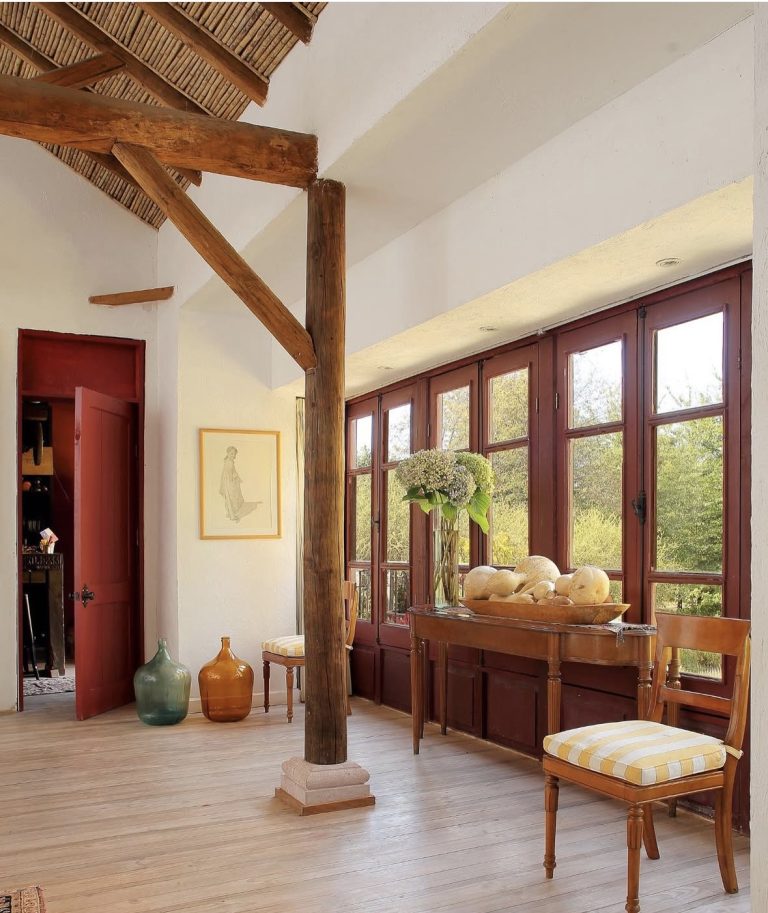 Property photograph — Colonial-Style Home, Vineyard and Winery for Sale