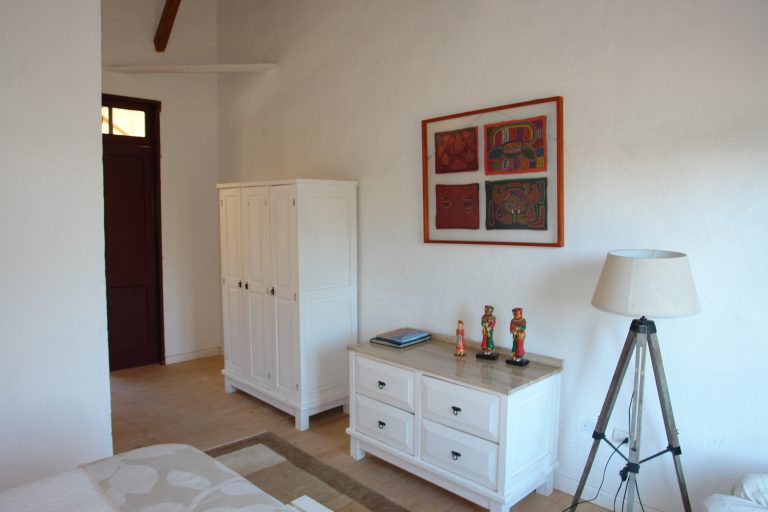 Property photograph — Colonial-Style Home, Vineyard and Winery for Sale